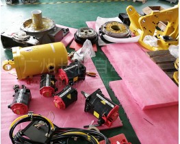 發(fā)那科機(jī)器人R-2000iC本體拆機(jī)件銷售：電機(jī)、減速器、平衡缸……